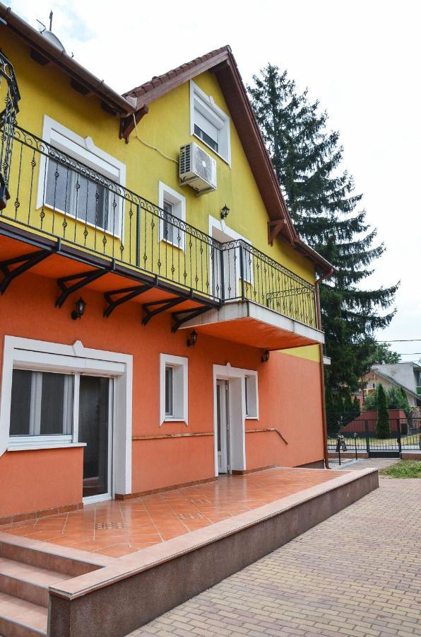 Gabor Aron Apartman Aparthotel Hajduszoboszlo Exterior photo