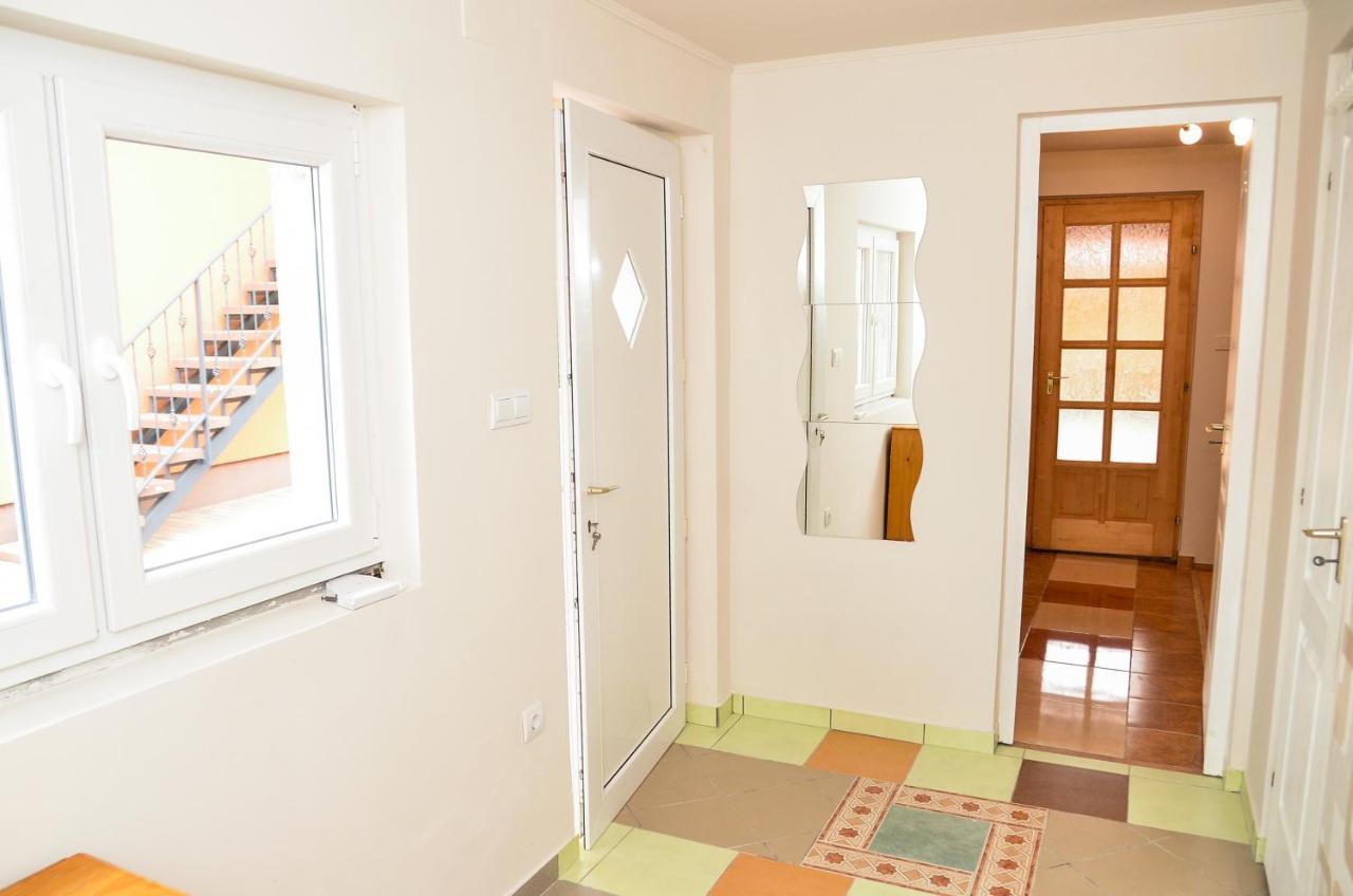Gabor Aron Apartman Aparthotel Hajduszoboszlo Exterior photo