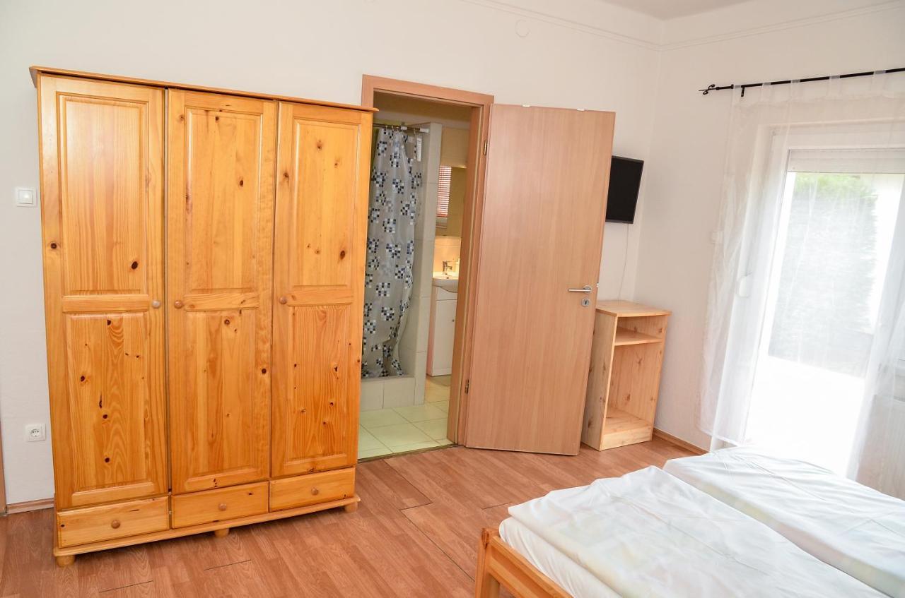 Gabor Aron Apartman Aparthotel Hajduszoboszlo Exterior photo